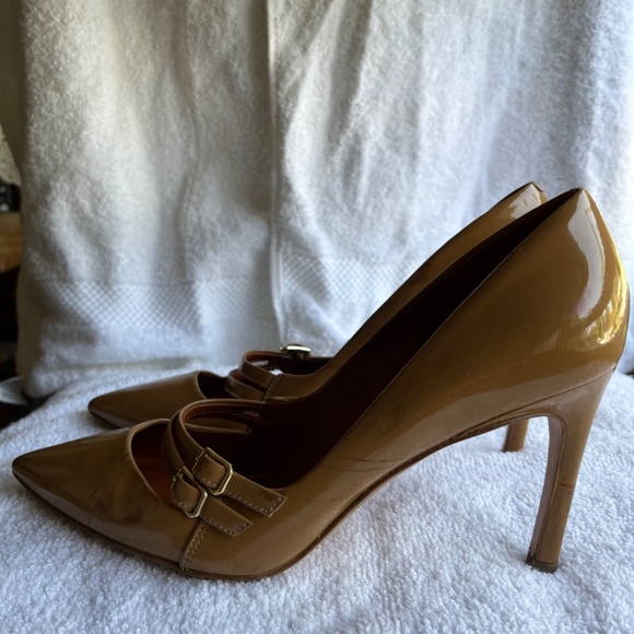 Via Spiga Tan High Heel - Picture 2 of 7